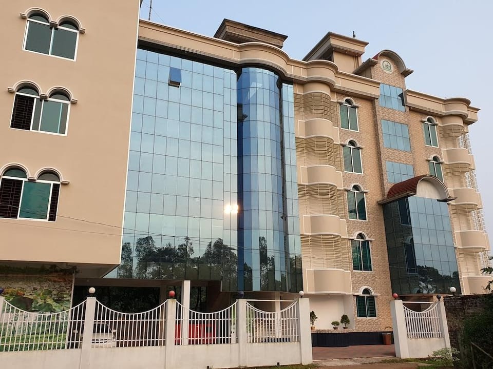 Grand Selim Resort & Tour Hotel in Bangladesh