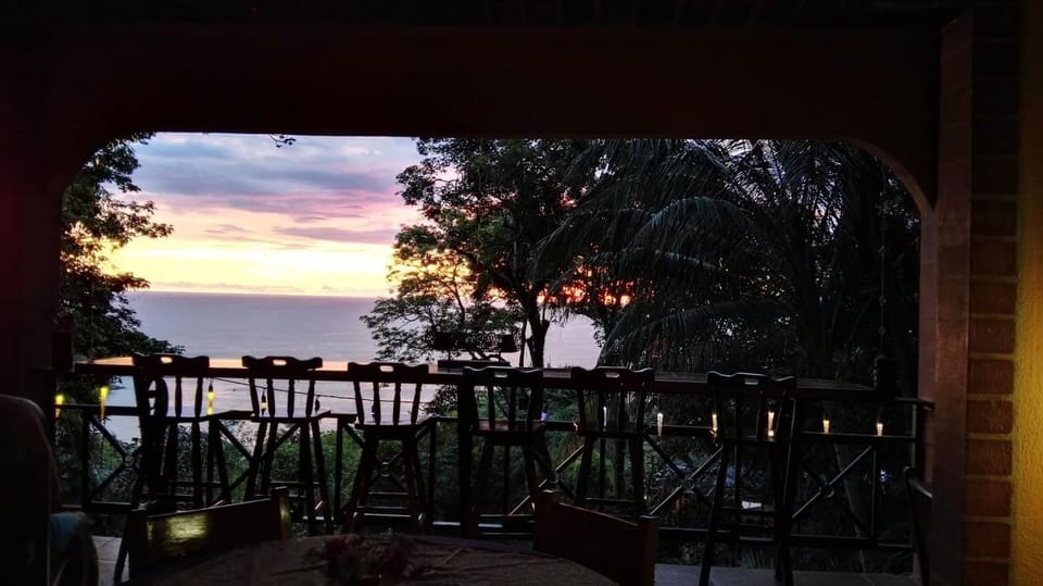 Mango Moon Villa Hotel in Quepos