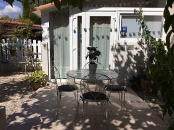 Gite De la Sueur au Bonheur Hotel in French Riviera