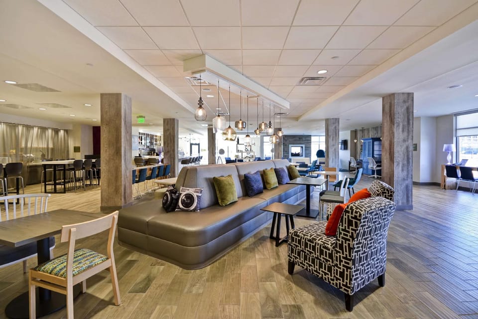 Home2 Suites by Hilton Perrysburg Levis Commons Toledo Hotel in Perrysburg