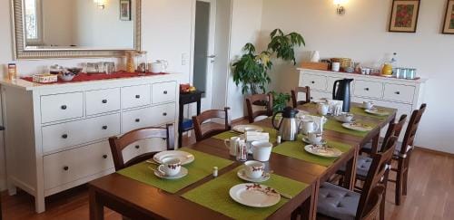 Gastehaus Weingut Glas Hotel in Rhineland-Palatinate