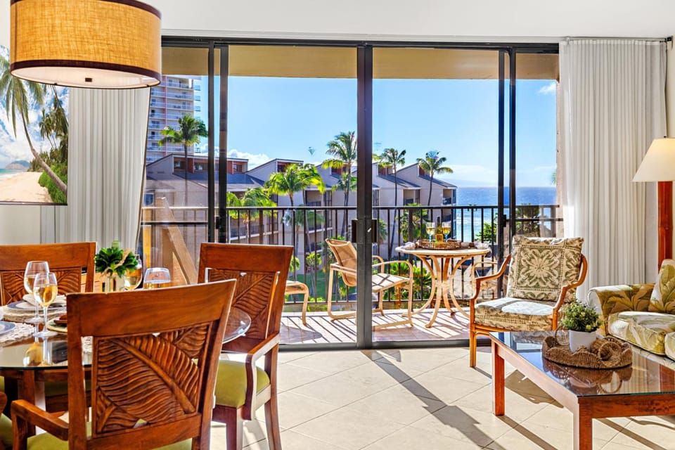 Aston Kaanapali Shores Hotel in Kaanapali