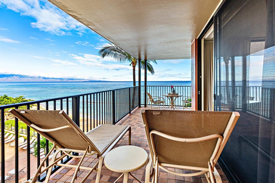 Aston Kaanapali Shores Hotel in Kaanapali