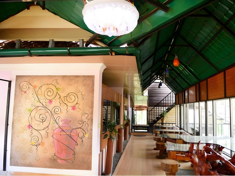 Coffee shop