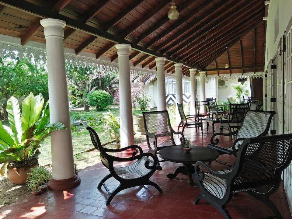 Hotel Warahena Walauwa Hotel in Western Province