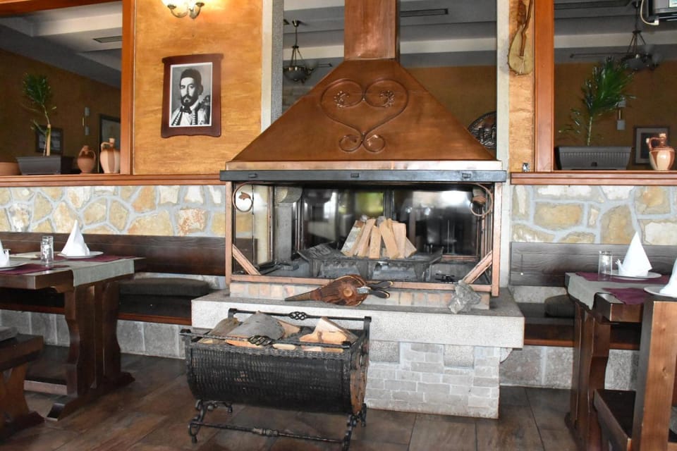 OSTROG Aparthotel KOLIBA-VLASTNISTVO MANASTIRA OSTROG Hotel in Montenegro