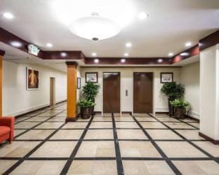 Comfort Inn and Suites Hotel in San Leandro