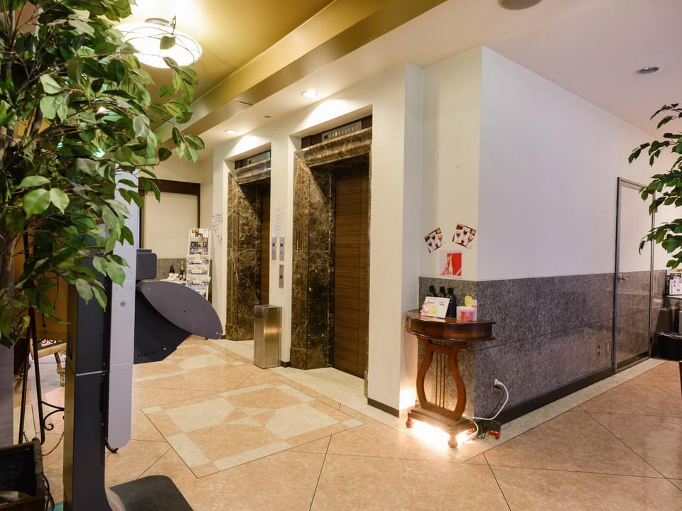 Hotel Grand Fine Toyonaka Minami Love hotel in Osaka