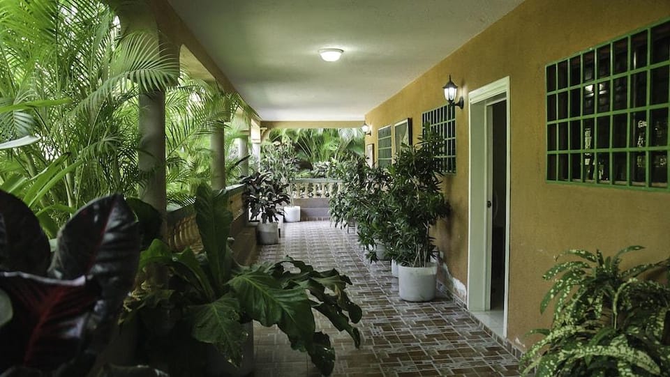 Le Jardin Hotel Restaurant Hotel in Haiti