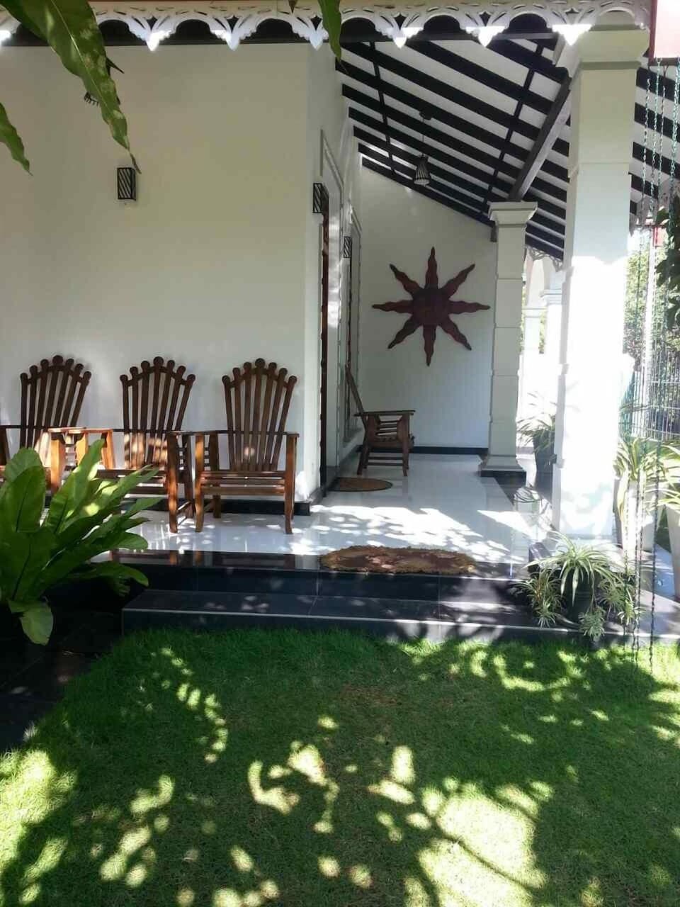 Dreamvilla Hotel in Negombo