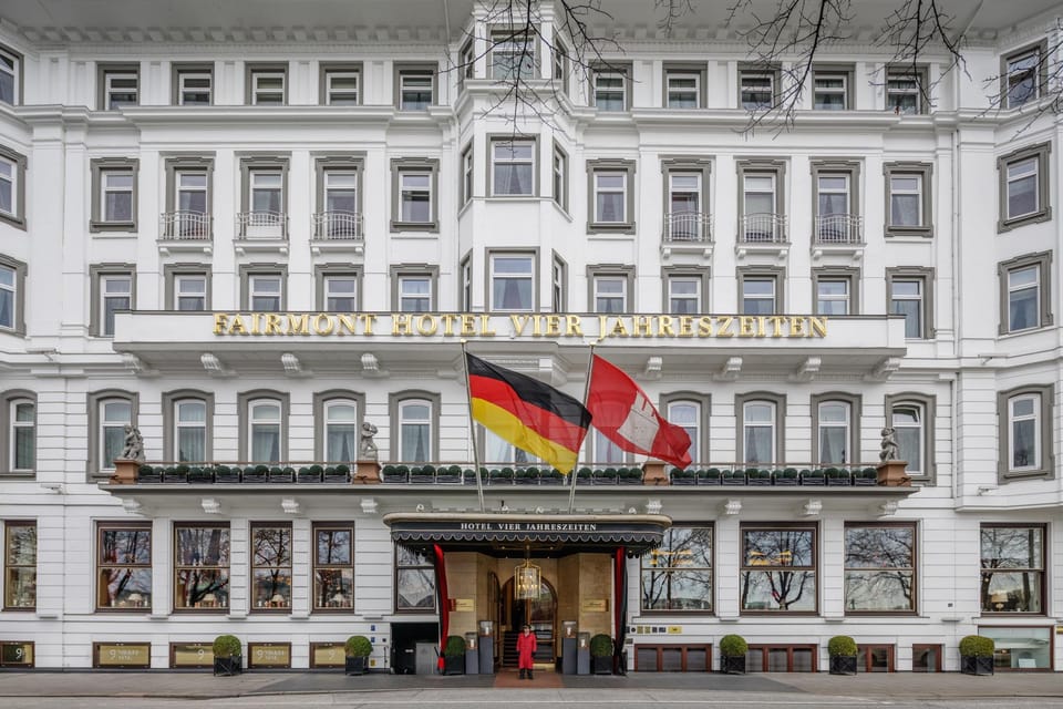 Fairmont Hotel Vier Jahreszeiten Hotel in Hamburg