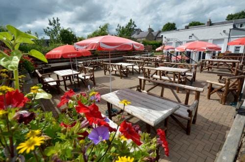 Auld Cross Keys Inn Hotel in England
