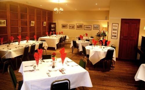 Auld Cross Keys Inn Hotel in England