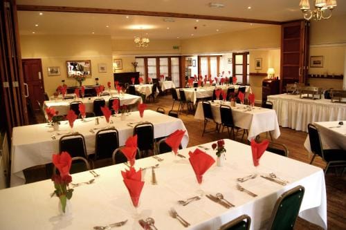Auld Cross Keys Inn Hotel in England