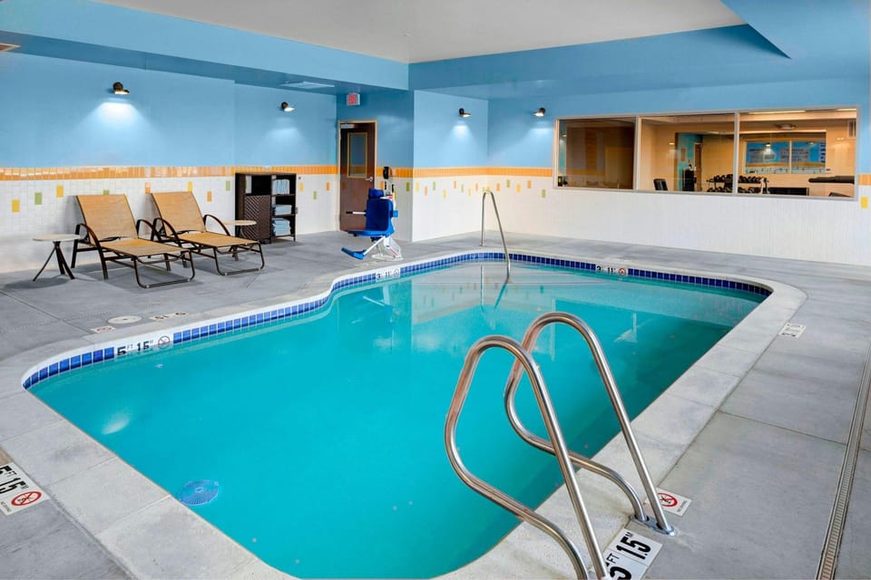 Fairfield Inn & Suites Hollister Hotel in Hollister