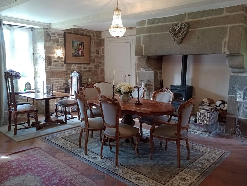 Le Presbytere Hotel in Normandy