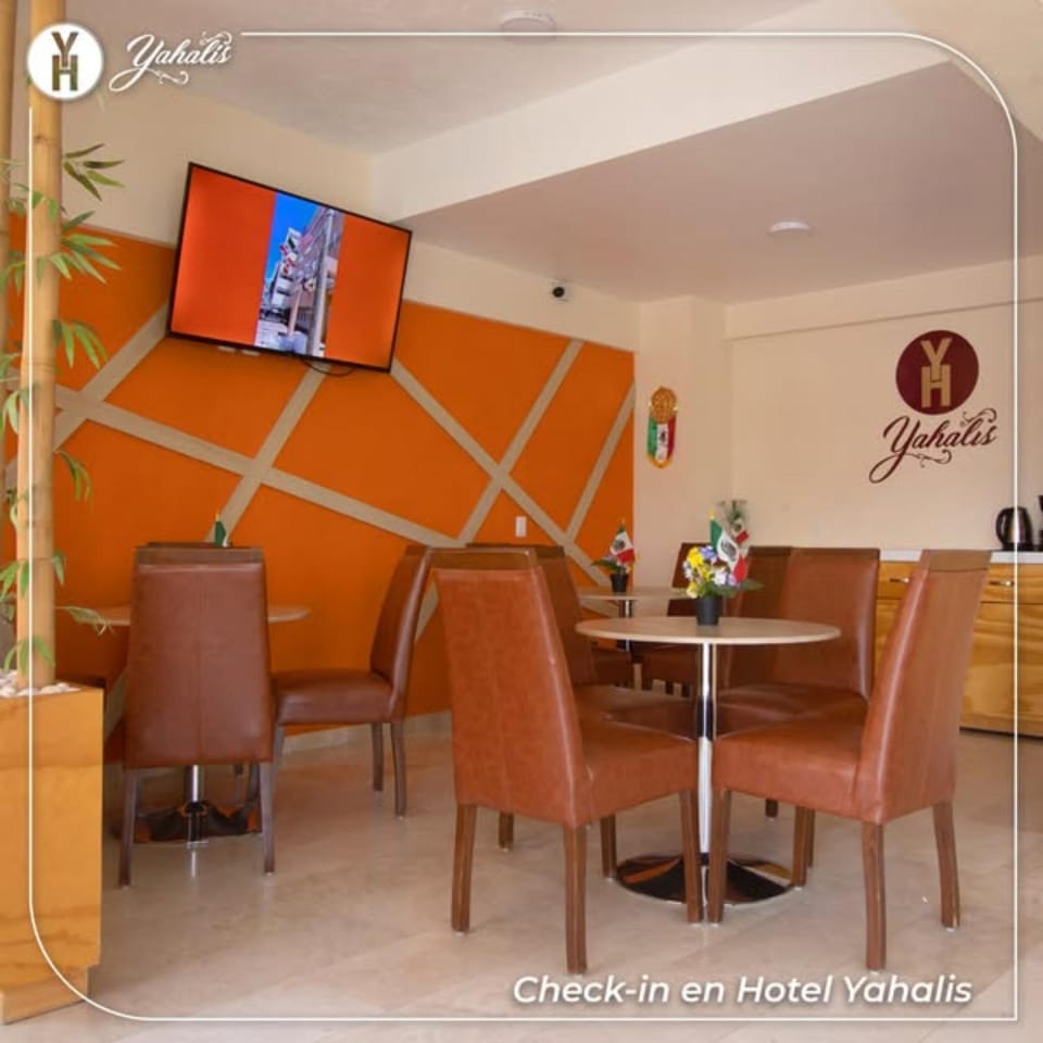 Hotel Yahalis Hotel in Hidalgo, Mexico