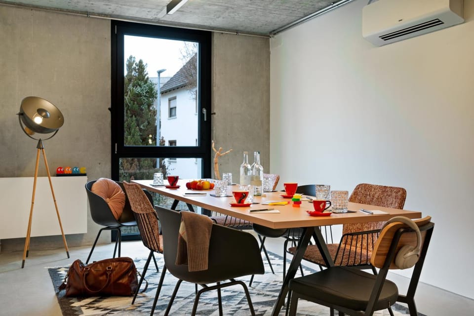 Moxy Outletcity Metzingen Hotel in Metzingen