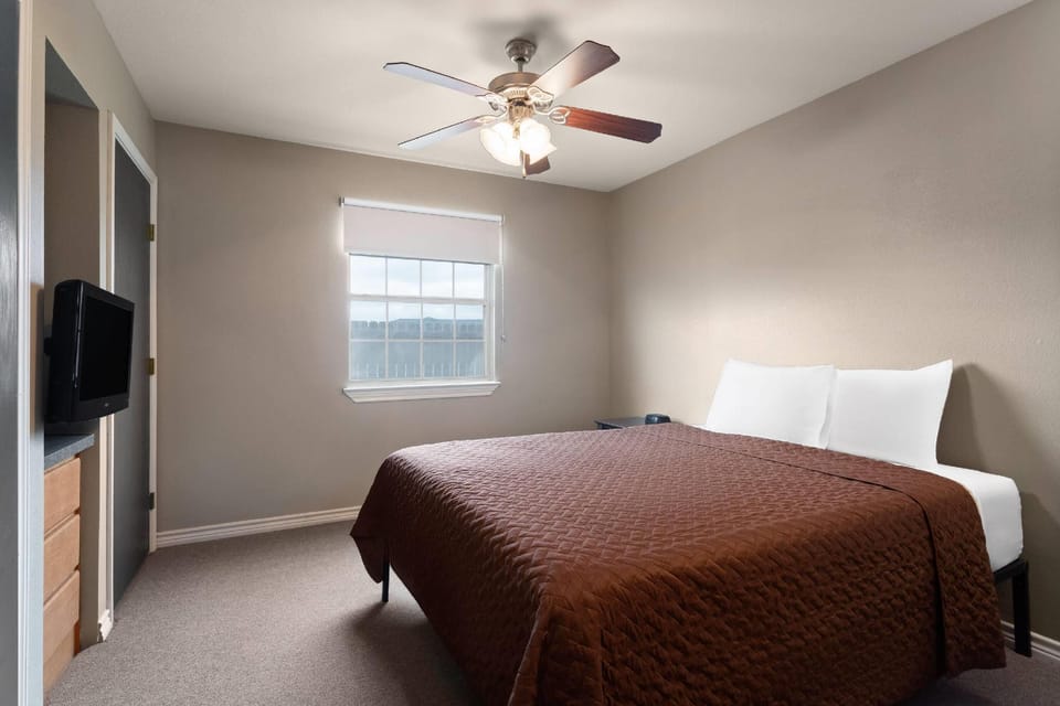 Suite room