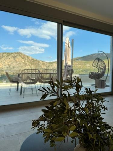 Topos luxury stay Heraion Hotel in Euboea