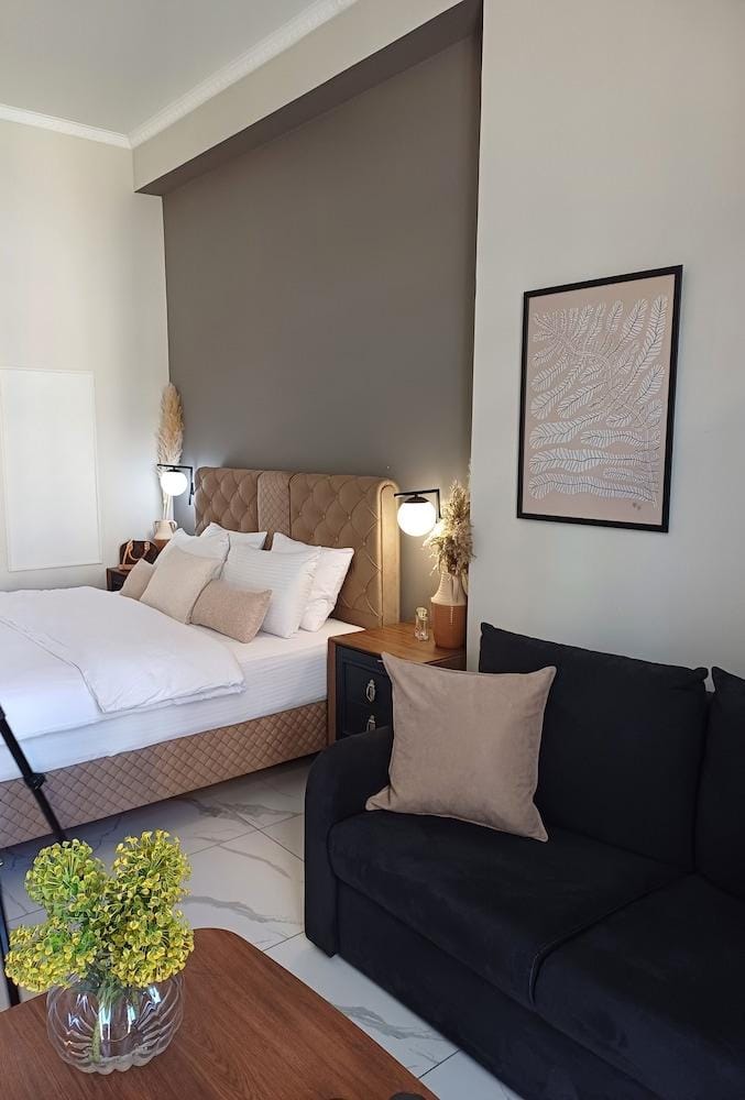 Black Onyx Comfort Suites Hotel in Thessaloniki