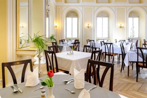 Kurhaus Bad Bocklet Hotel in Thuringia, Germany