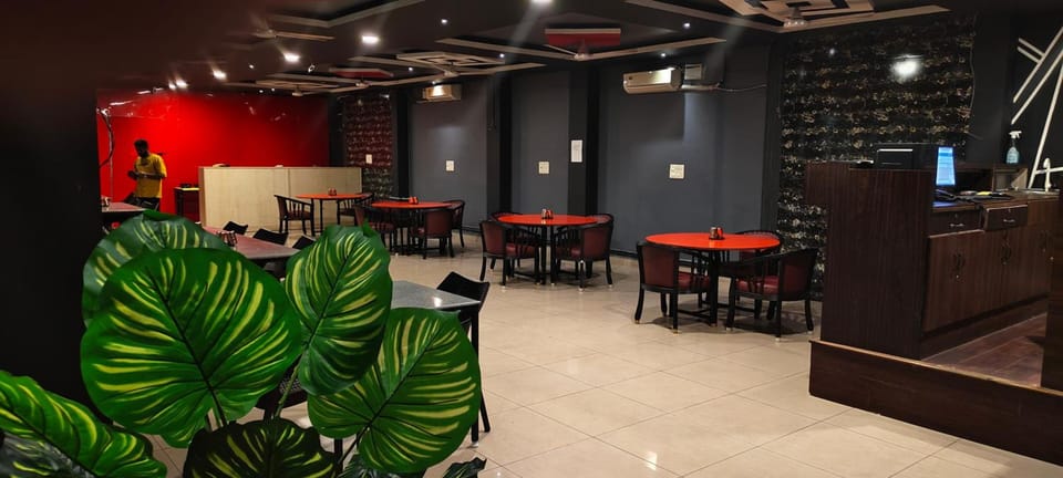 Chaplin Hotel Pondicherry Hotel in Puducherry