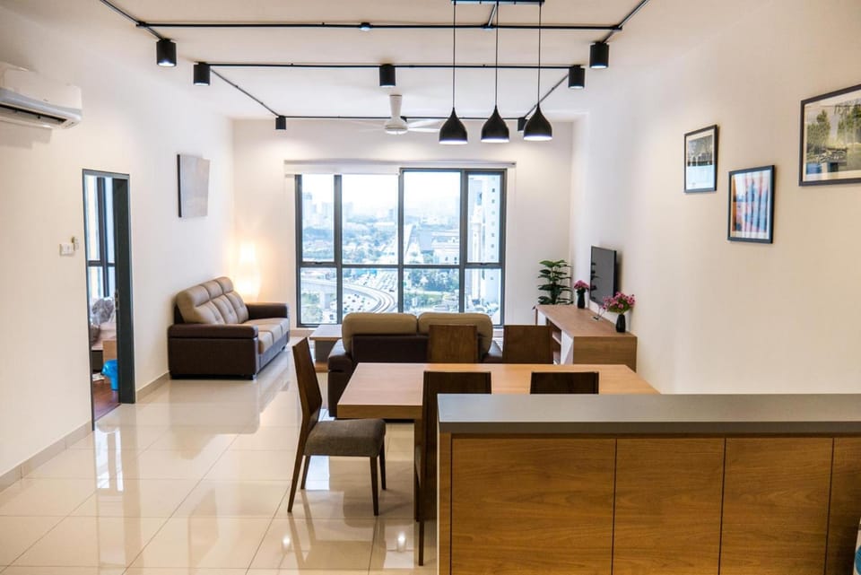 Damen Subang by Widebed Apartment hotel in Subang Jaya