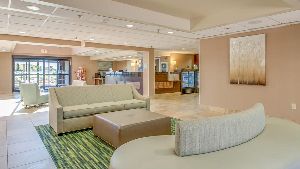 Holiday Inn Express Hotel & Suites Midlothian Turnpike By IHG Hotel in Richmond