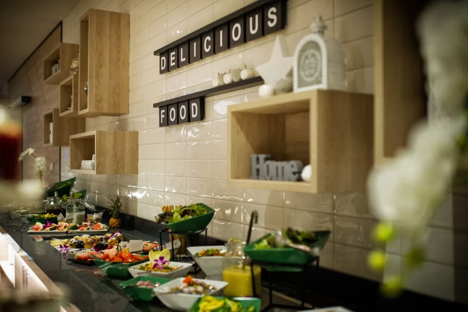 Holiday Inn Frankfurt Airport By IHG Hotel in Frankfurt