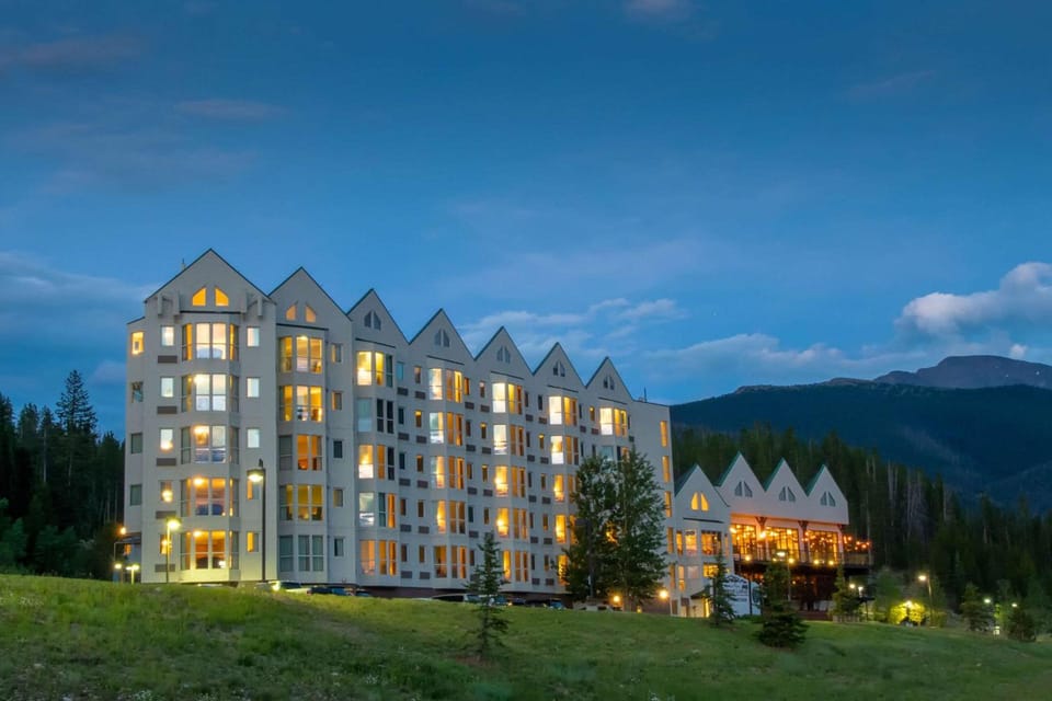Winter Park Mountain Lodge Hotel in Winter Park
