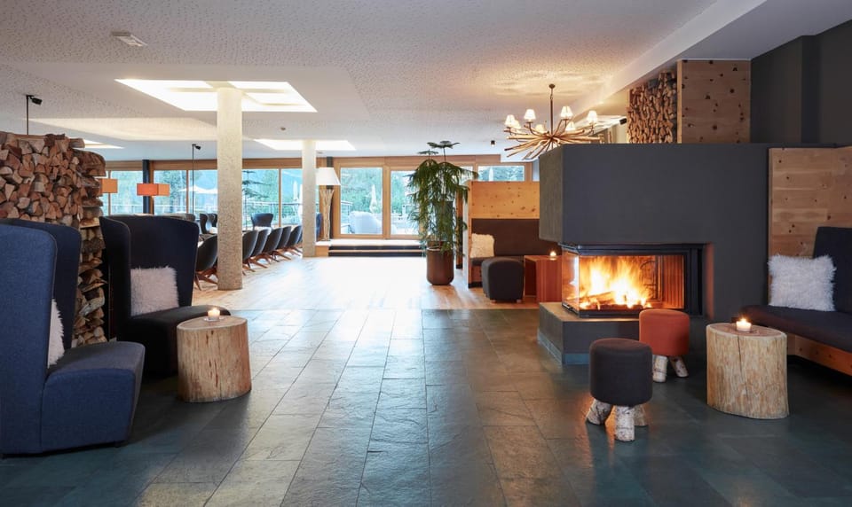 Bar/lounge