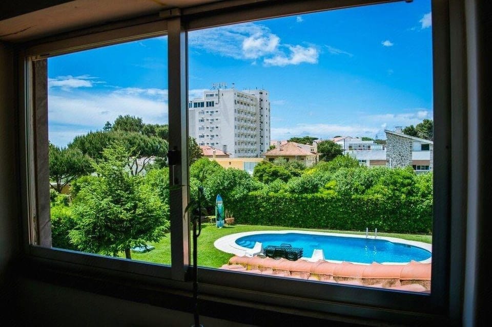 Carcavelos Surf Hostel Hostel in Carcavelos