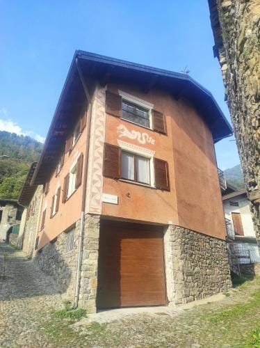 Affittacamere Al Vicolo Hotel in Province of Brescia