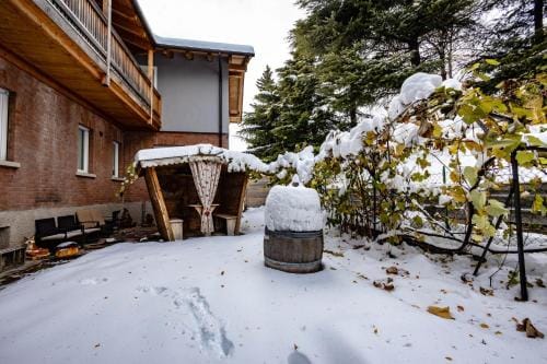 Case Appartamenti Vacanze Da Cien Hotel in Aosta Valley, Italy