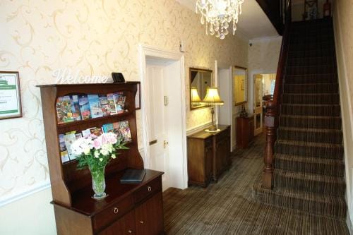 Cedar Lodge Hotel in Llandudno