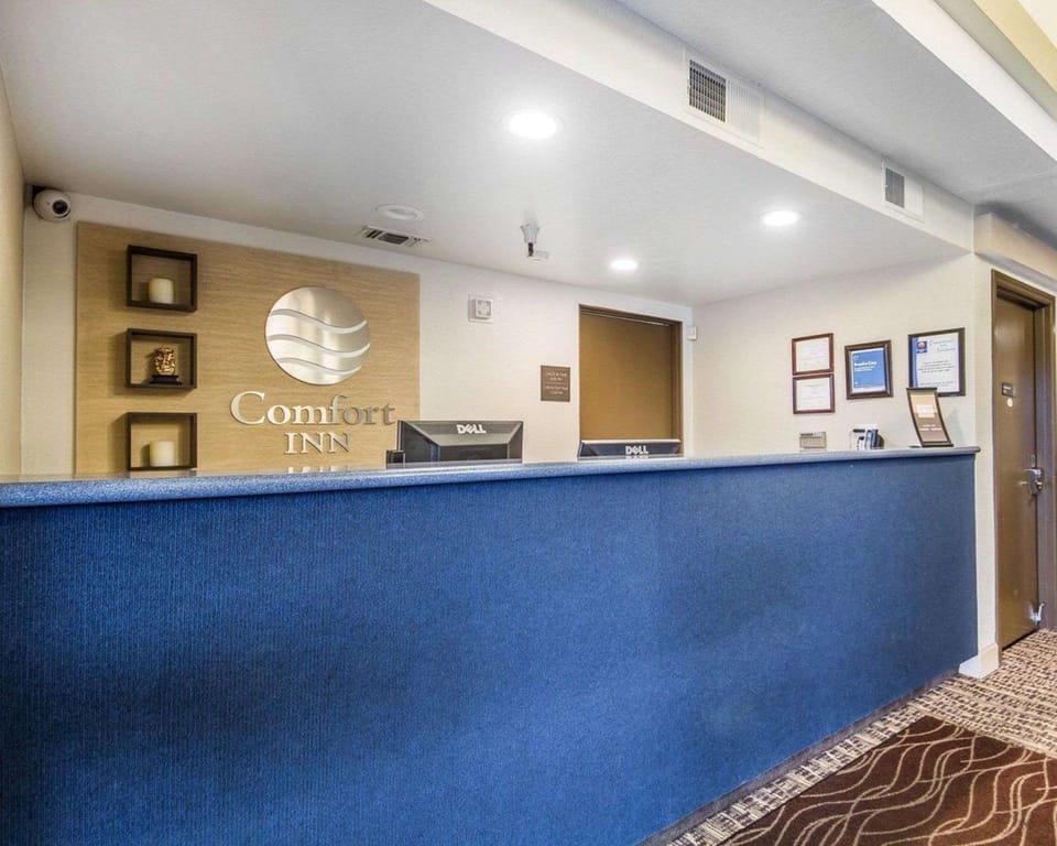 Comfort Inn Fairfield Napa Valley Area Hotel in Fairfield