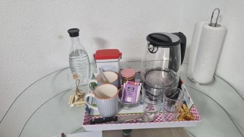 Ferienzimmer bei Thomas - Gemutliches Schlaf- und Wohnzimmer mit modernem Bad Hotel in Ulm