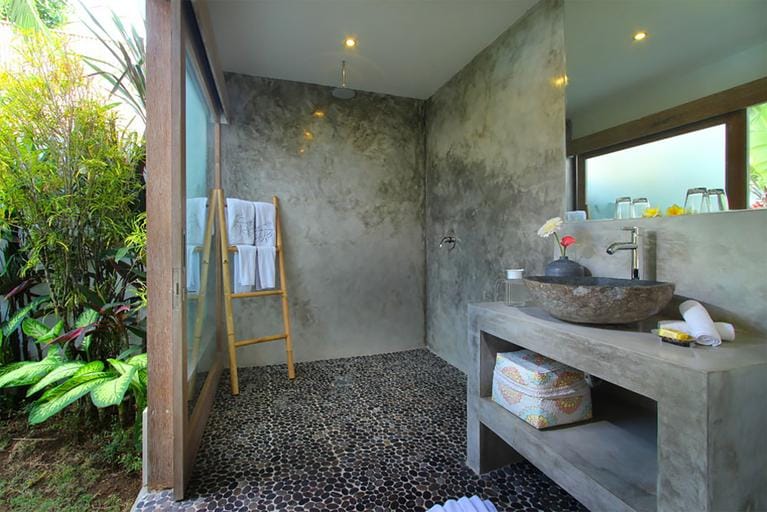 Villa Thiara  Hotel in Kuta