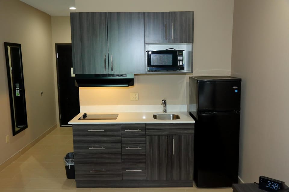 Americas Best Value Inn & Suites Prairieville Hotel in Mississippi