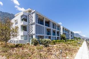 The Crystal - Spectacular sea views in Camps Bay Hotel in Camps Bay
