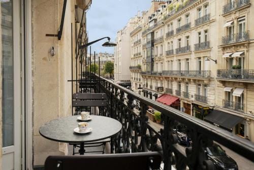 Vestay Montaigne Hotel in Paris