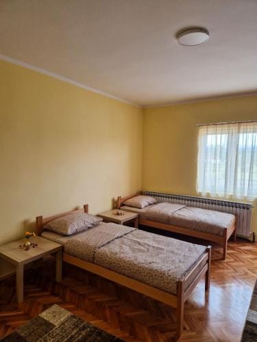 Prenociste Mali Raj Motel in Serbia