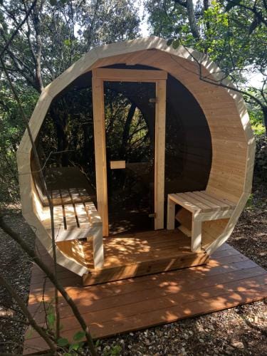 La Canopee Private Ecolodges Lodge in Nimes