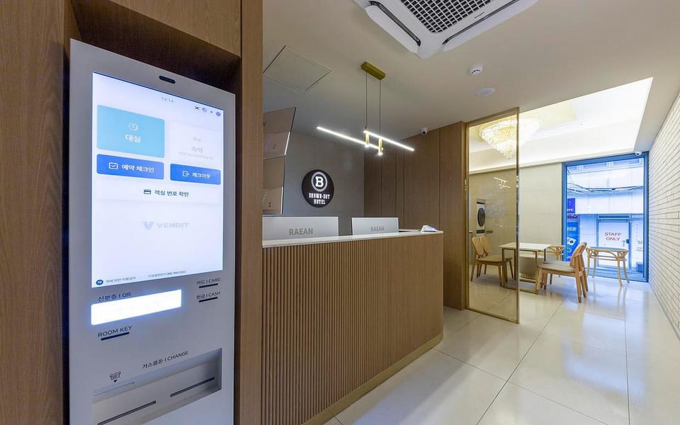 Cheonan Brown Dot Cheonan Terminal Branch Motel in South Korea