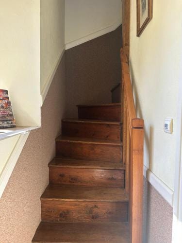 Chez Vanessa Entree privee avec escalier Hotel in Auvergne-Rhône-Alpes