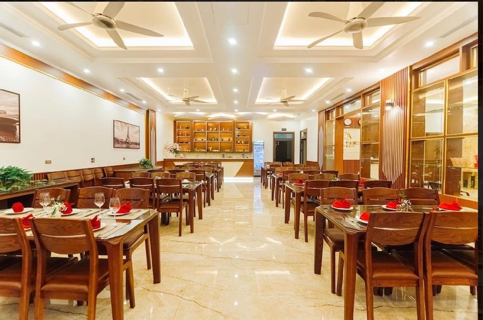 Quynh Anh Hotel Ha Long Hotel in Vietnam