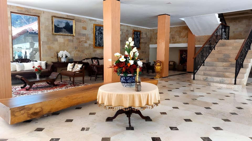 Grand Melka Hotel Hotel in Buleleng