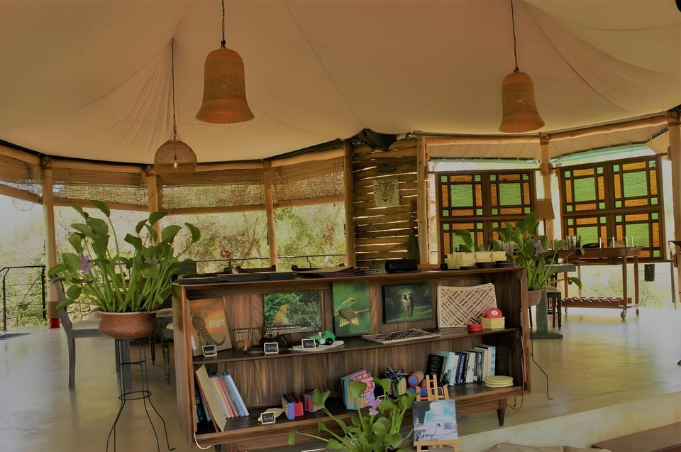 Flameback Eco Lodge Hotel in Southern Province
