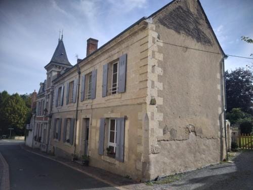 Gite de la vallee a Courdemanche Sarthe Hotel in Centre-Val de Loire
